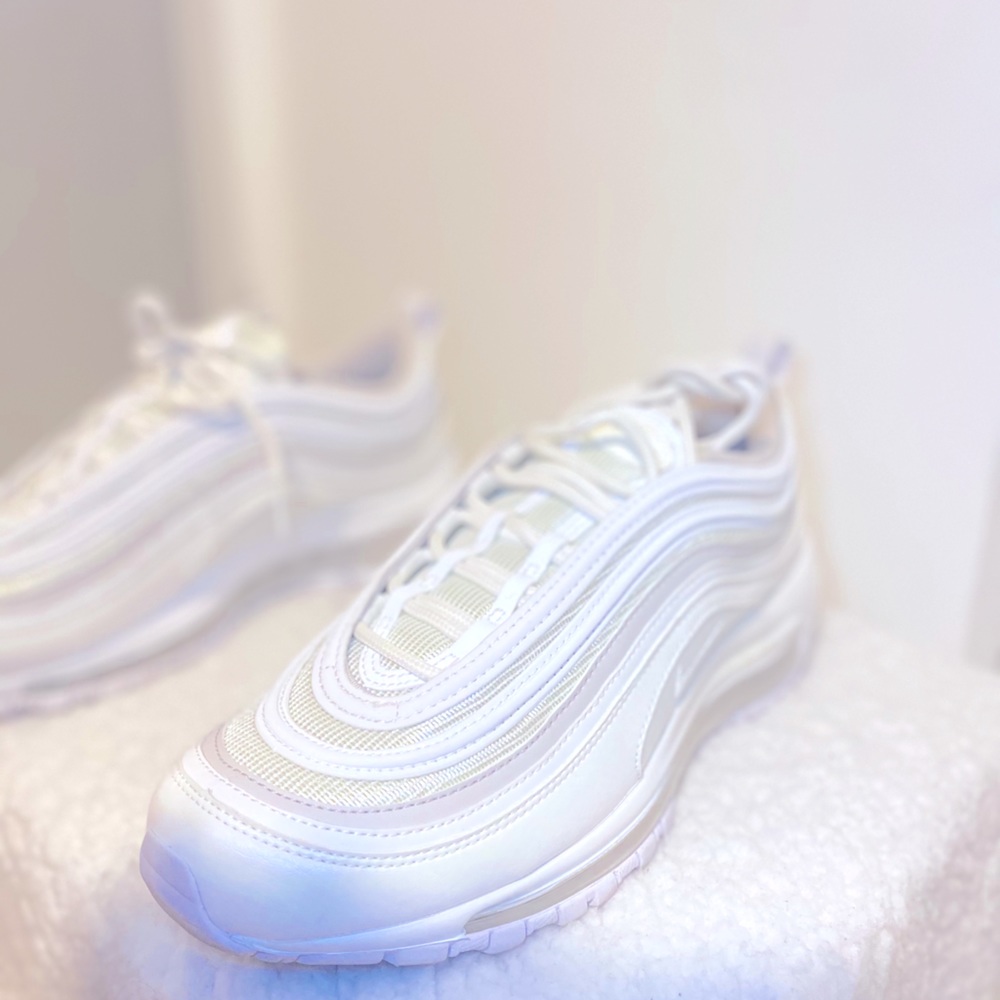 Triple white Air Max 97’ Sneakers